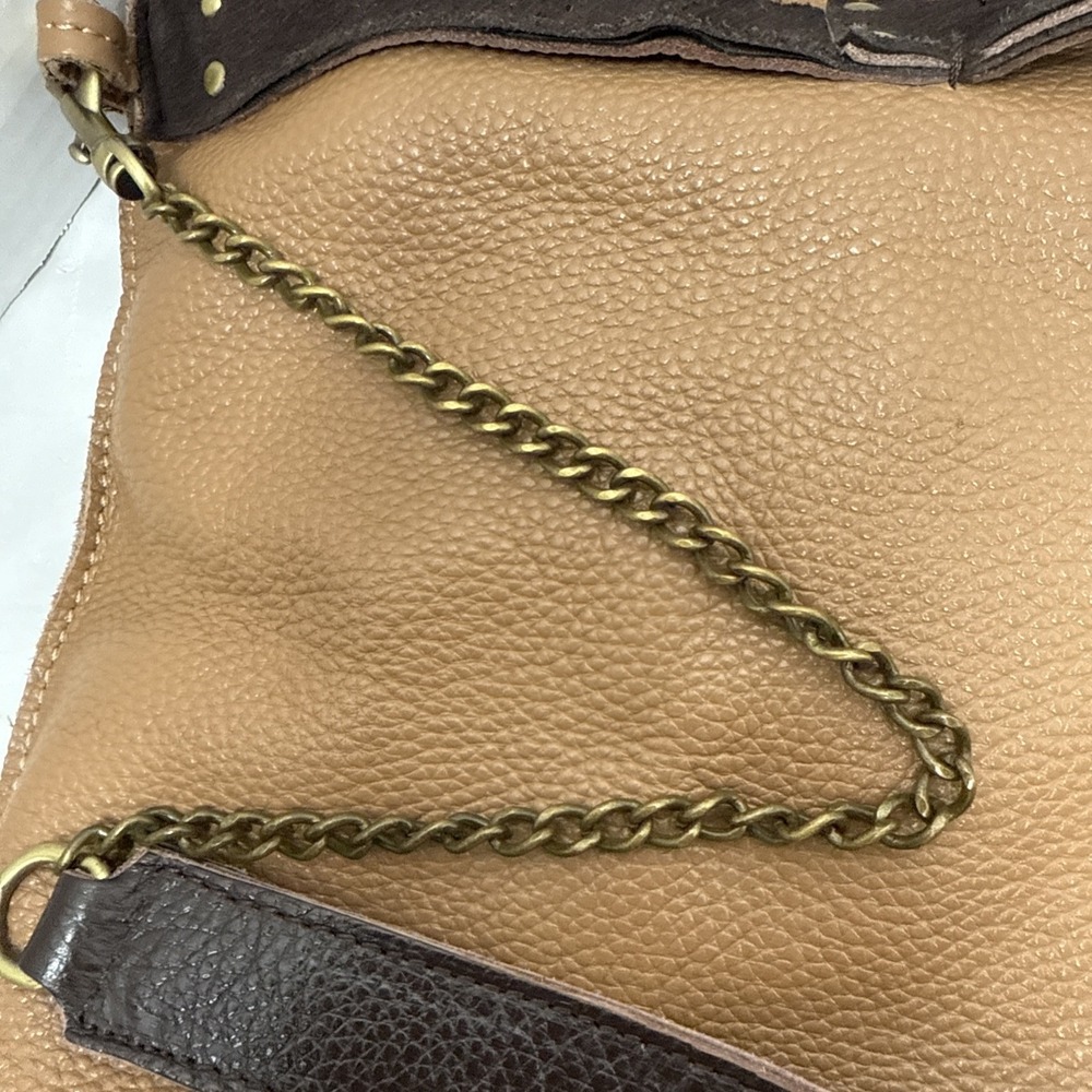 Jo Handbags Hobo Day Shopper Tan and Brown Pebbled Leather 17"x11"x4.5" - Picture 12 of 16